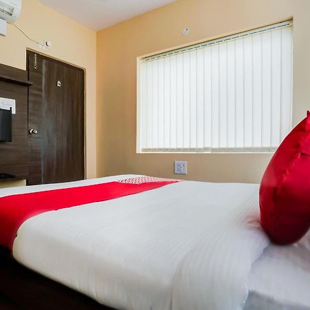 Hotel O Alekhya Residency Cafe Bahar Sururnagar Exterior photo