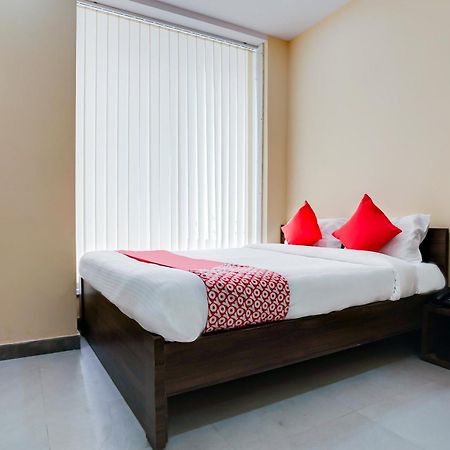 Hotel O Alekhya Residency Cafe Bahar Sururnagar Exterior photo