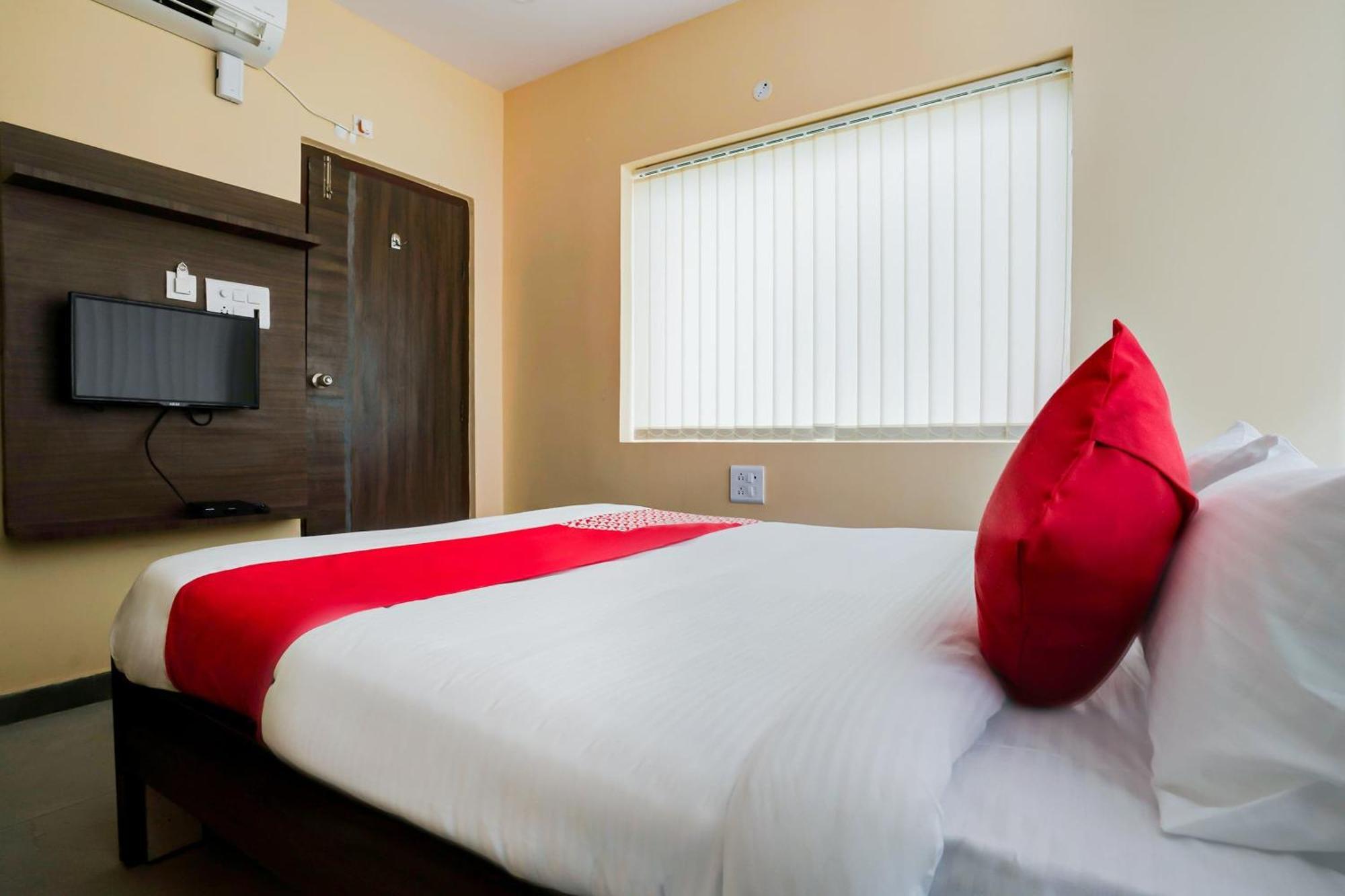 Hotel O Alekhya Residency Cafe Bahar Sururnagar Exterior photo