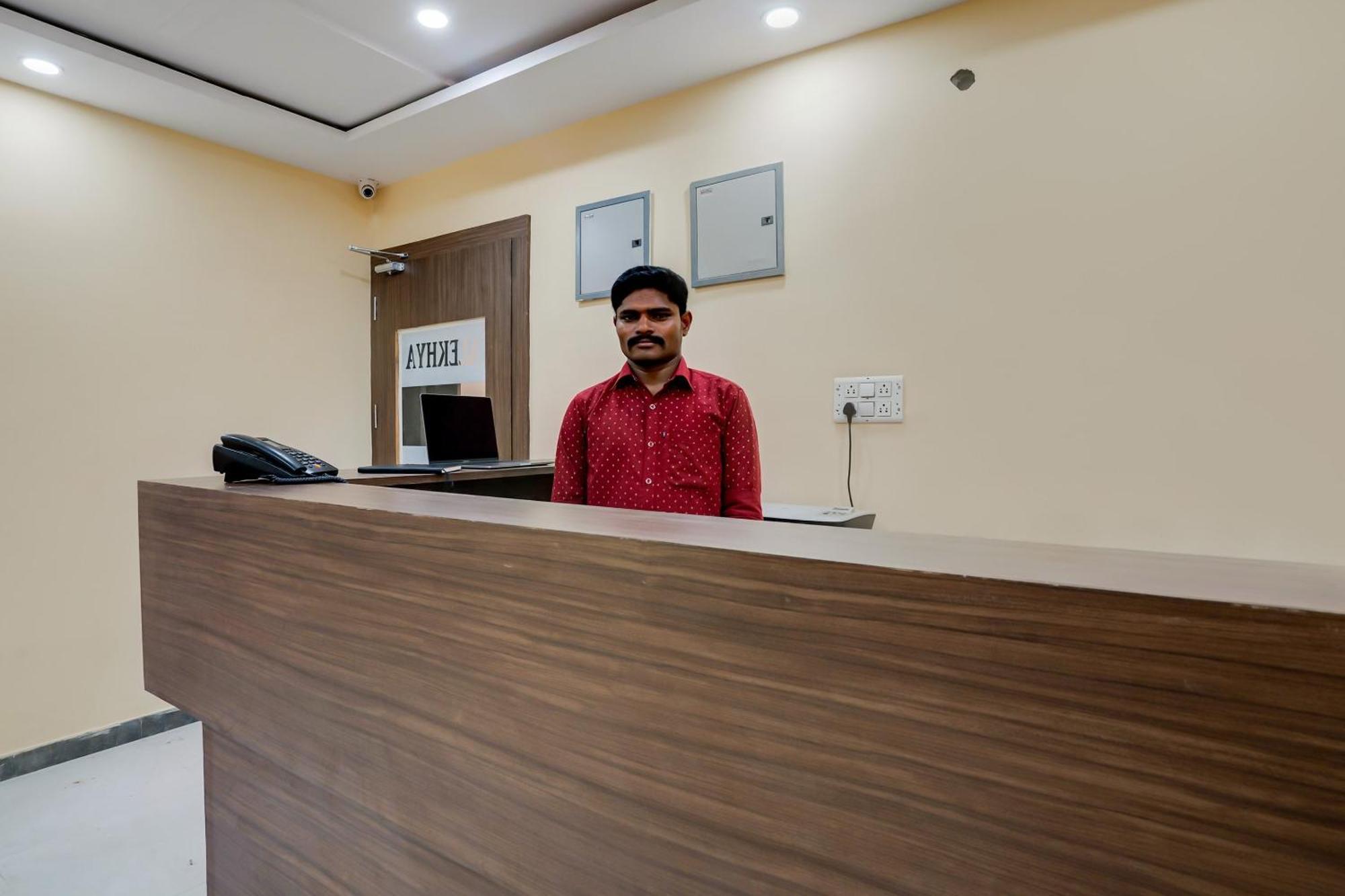 Hotel O Alekhya Residency Cafe Bahar Sururnagar Exterior photo